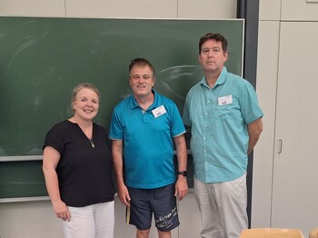 Mitglieder der Inkusiven Redaktion bei der SOB-Schulveranstaltung zum Thema Sucht