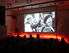 Filmvorführung "Ein Tag ohne Frauen"