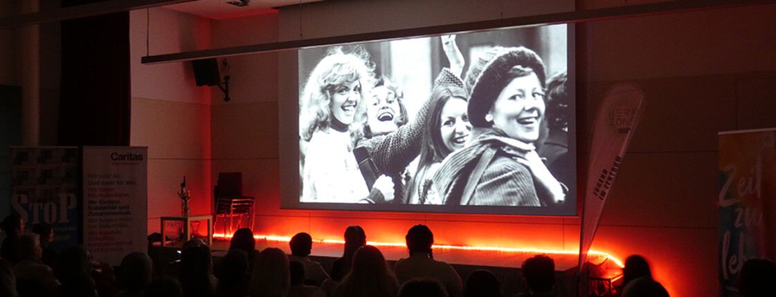 Filmvorführung "Ein Tag ohne Frauen"