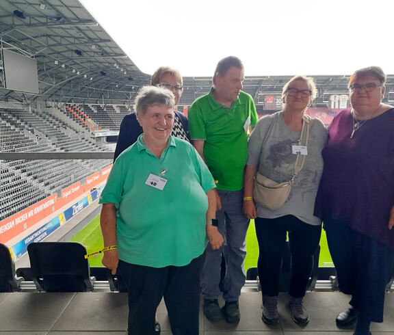 Die Inklusive Redaktion im Lask-Stadion in Linz