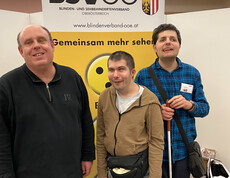Benni und Markus mit Florian beim Inklusionstag der Stadt Linz 2025