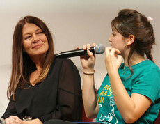 Podiumsteilnehmerinnen bei der Filmvorführung von "Ein Tag ohne Frauen"